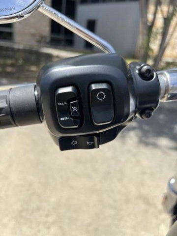 2025 Harley-Davidson Softail FXBR - Breakout