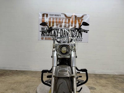 2018 Harley-Davidson FLFB - Softail Fat Boy Base