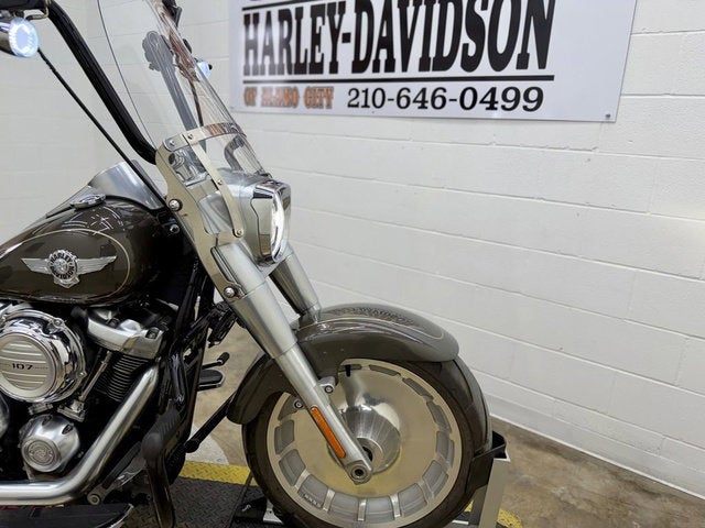 2018 Harley-Davidson FLFB - Softail Fat Boy Base