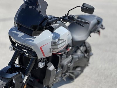 2025 Harley-Davidson RA1250ST - Pan America 1250 ST Base