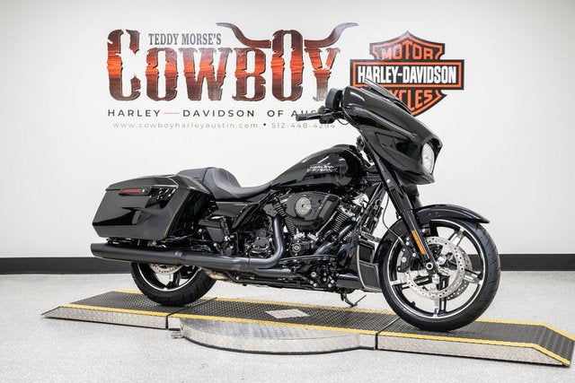 2024 Harley-Davidson Street Glide FLHX