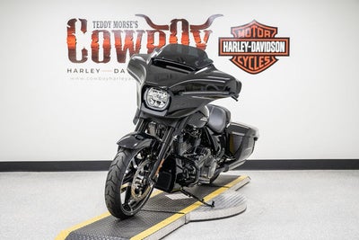 2024 Harley-Davidson Street Glide FLHX
