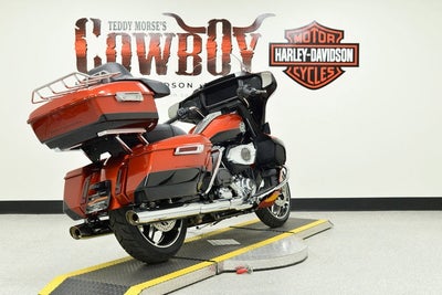 2025 Harley-Davidson FLHXU - Street Glide Ultra Base