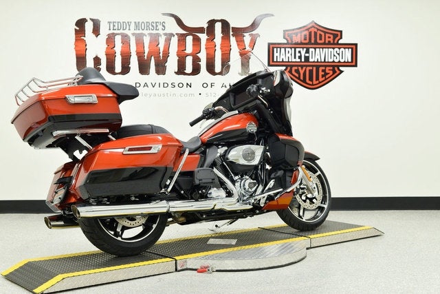 2025 Harley-Davidson FLHXU - Street Glide Ultra Base