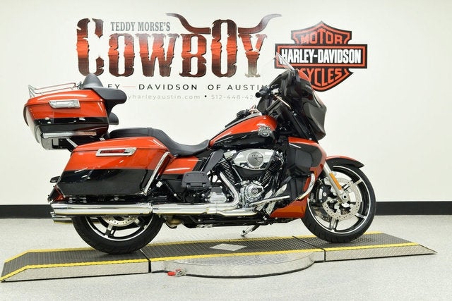 2025 Harley-Davidson FLHXU - Street Glide Ultra Base
