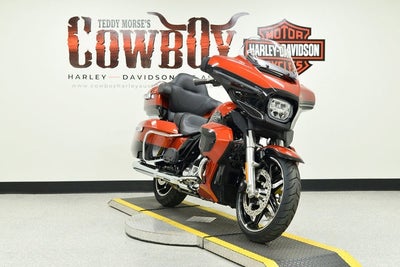 2025 Harley-Davidson FLHXU - Street Glide Ultra Base