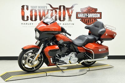 2025 Harley-Davidson FLHXU - Street Glide Ultra Base