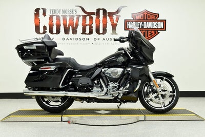 2025 Harley-Davidson FLHXU - Street Glide Ultra Base