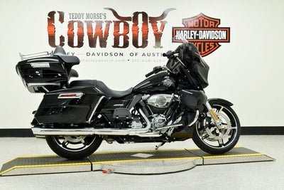 2025 Harley-Davidson FLHXU - Street Glide Ultra Base