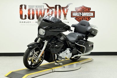 2025 Harley-Davidson FLHXU - Street Glide Ultra Base