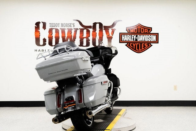 2025 Harley-Davidson FLHXU - Street Glide Ultra Base