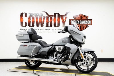 2025 Harley-Davidson FLHXU - Street Glide Ultra Base