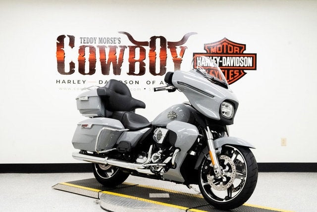 2025 Harley-Davidson FLHXU - Street Glide Ultra Base