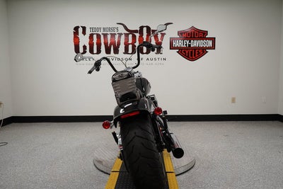 2016 Harley-Davidson Softail FXSB - Breakout