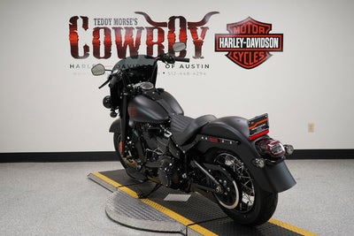 2026 Harley-Davidson Softail FLHD - Deadwood