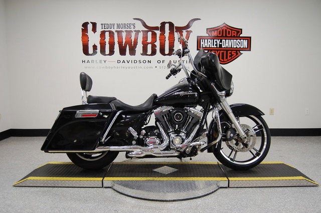 2009 Harley-Davidson FLHX - Street Glide Base
