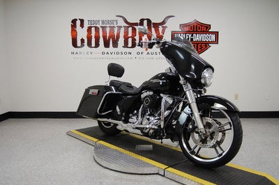 2009 Harley-Davidson FLHX - Street Glide Base