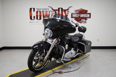 2009 Harley-Davidson FLHX - Street Glide Base