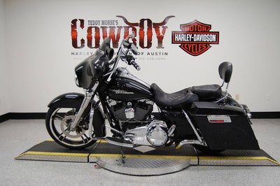 2009 Harley-Davidson FLHX - Street Glide Base