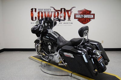 2009 Harley-Davidson FLHX - Street Glide Base