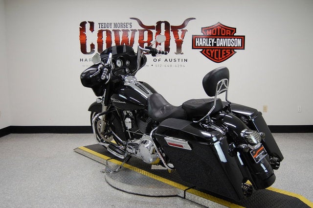 2009 Harley-Davidson FLHX - Street Glide Base