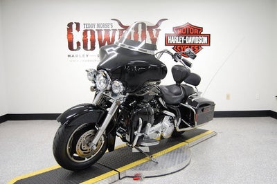 2007 Harley-Davidson FLHX - Street Glide Base