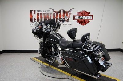 2007 Harley-Davidson FLHX - Street Glide Base