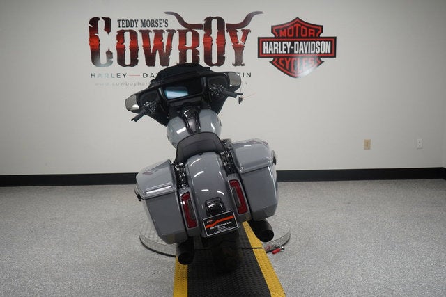 2026 Harley-Davidson FLHX - Street Glide Base