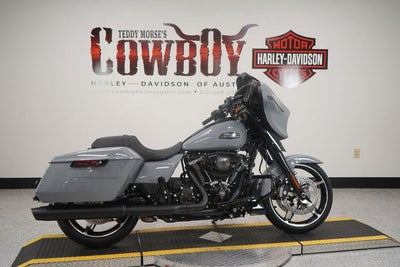 2026 Harley-Davidson FLHX - Street Glide Base