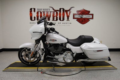 2024 Harley-Davidson FLHX - Street Glide Base