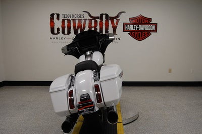 2024 Harley-Davidson FLHX - Street Glide Base