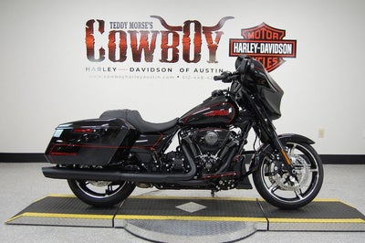 2026 Harley-Davidson FLHX - Street Glide Base