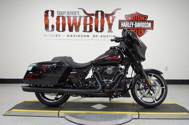 2026 Harley-Davidson FLHX - Street Glide Base
