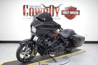 2026 Harley-Davidson FLHX - Street Glide Base