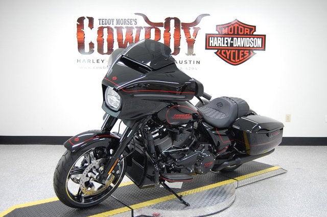 2026 Harley-Davidson FLHX - Street Glide Base