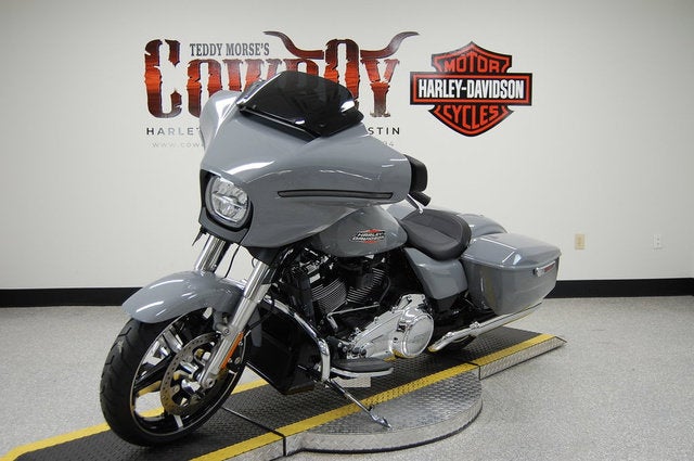 2026 Harley-Davidson Street Glide FLHX