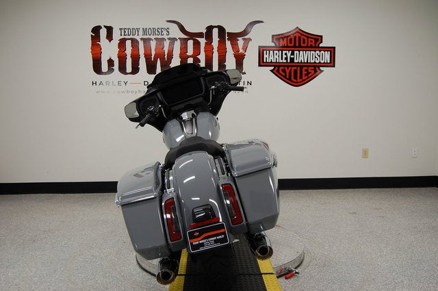 2026 Harley-Davidson Street Glide FLHX