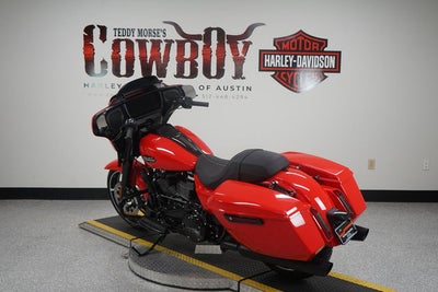 2026 Harley-Davidson Street Glide FLHX
