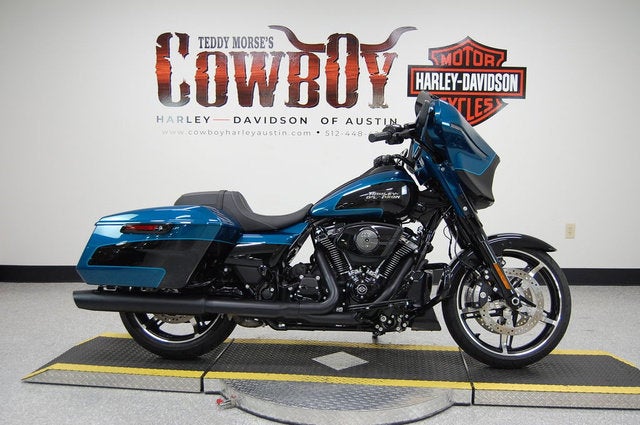 2026 Harley-Davidson FLHX - Street Glide Base