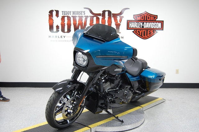 2026 Harley-Davidson FLHX - Street Glide Base