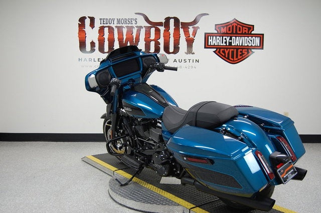2026 Harley-Davidson FLHX - Street Glide Base
