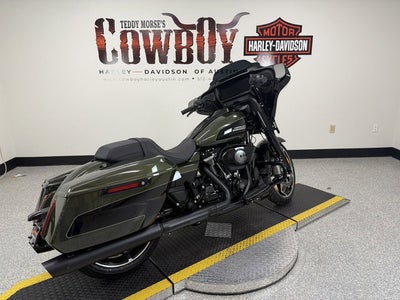 2026 Harley-Davidson Street Glide FLHX