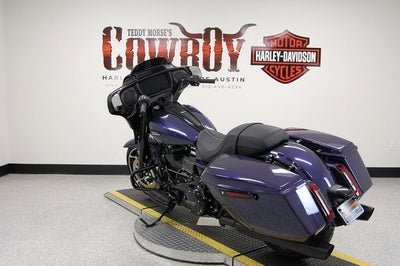 2026 Harley-Davidson Street Glide FLHX
