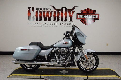 2025 Harley-Davidson FLHX - Street Glide Base