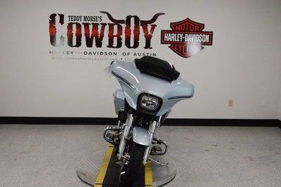 2025 Harley-Davidson FLHX - Street Glide Base