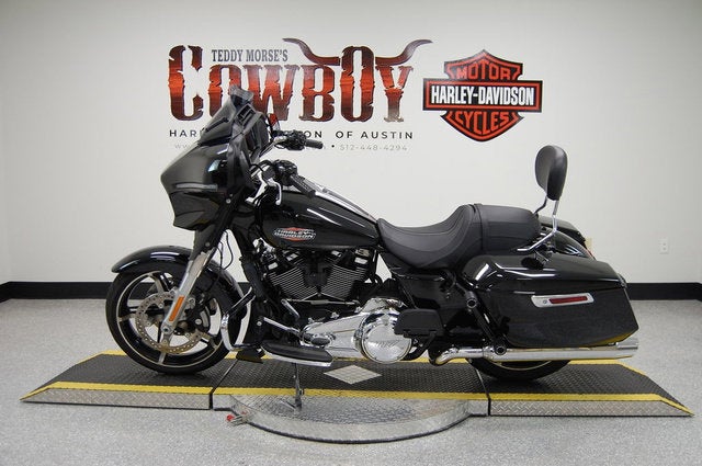 2024 Harley-Davidson FLHX - Street Glide Base