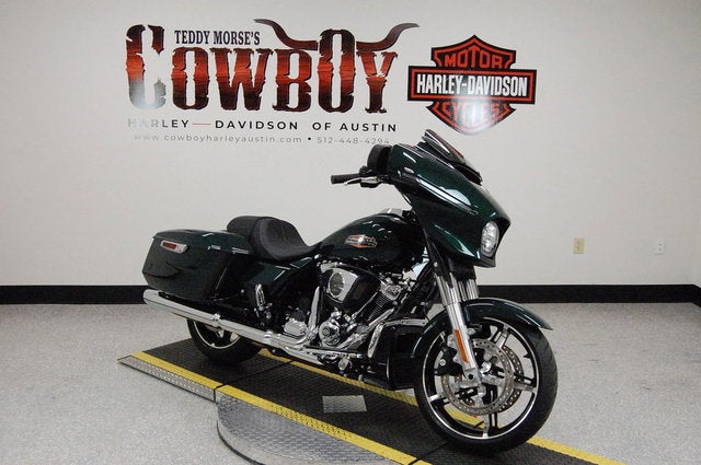2024 Harley-Davidson FLHX - Street Glide Base