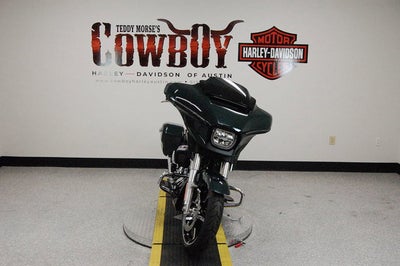 2024 Harley-Davidson FLHX - Street Glide Base