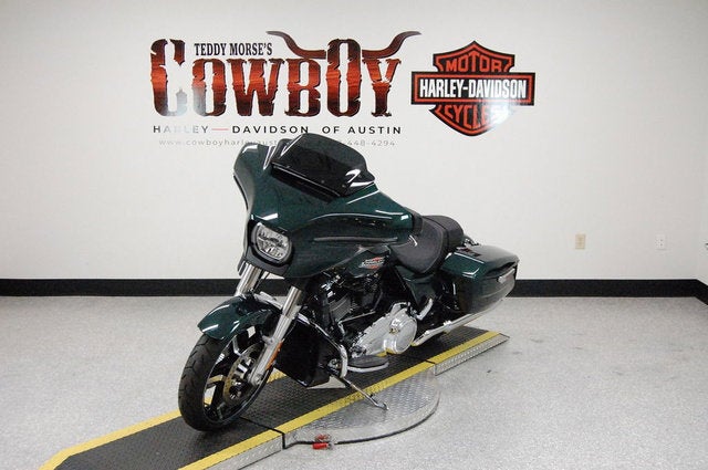 2024 Harley-Davidson FLHX - Street Glide Base