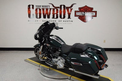 2024 Harley-Davidson FLHX - Street Glide Base